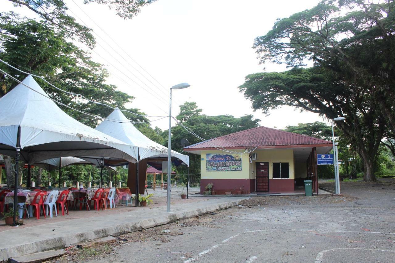 Liwagu Lodge Ranau Exteriör bild